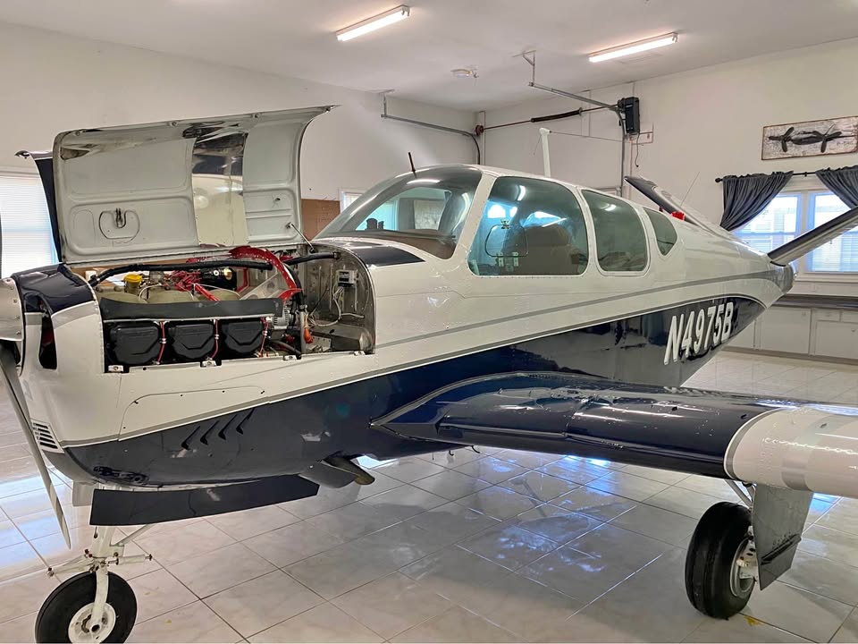 1958 Beechcraft J35 bonanza, photo 1