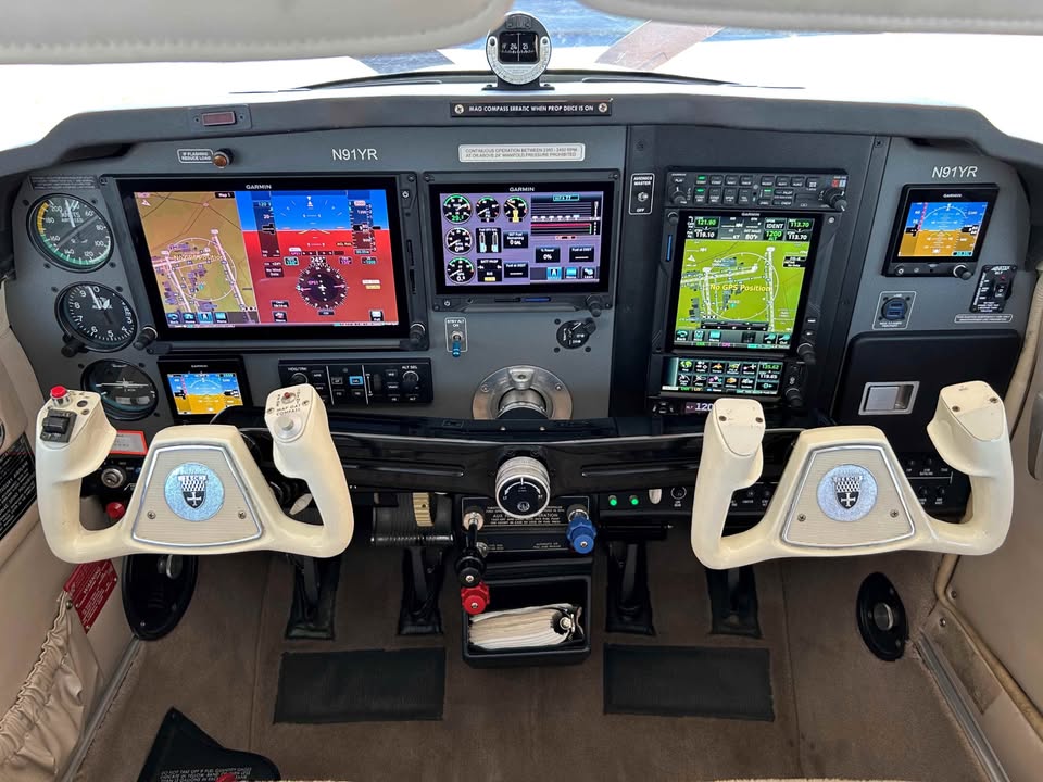 1991 Beechcraft Bonanza F33A, photo 9