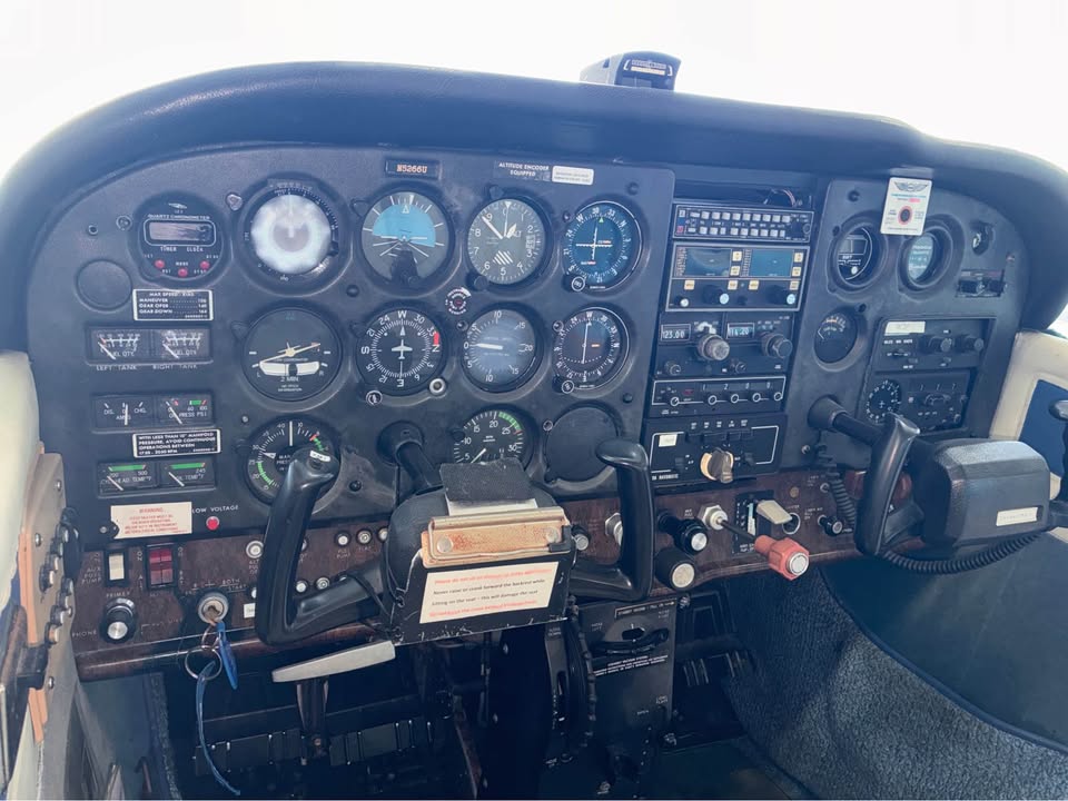 1980 Cessna 172rg, photo 2
