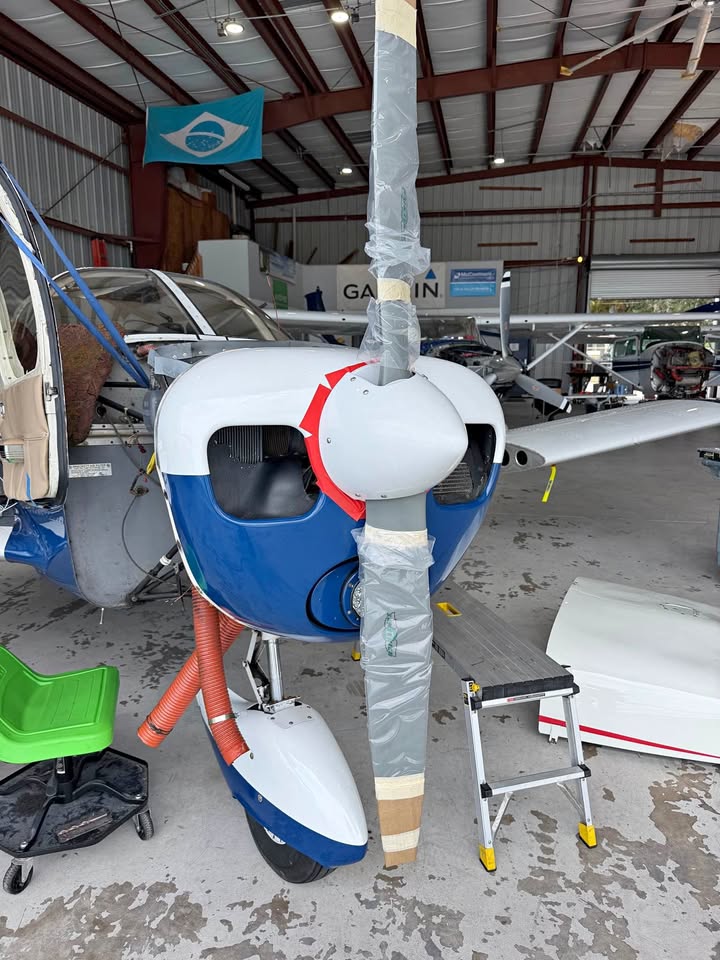 Aircraft Mechanic, photo 1