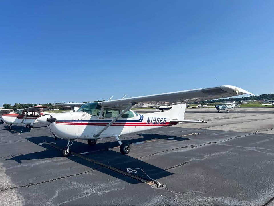 1972 Cessna skyhawk 172l, photo 3