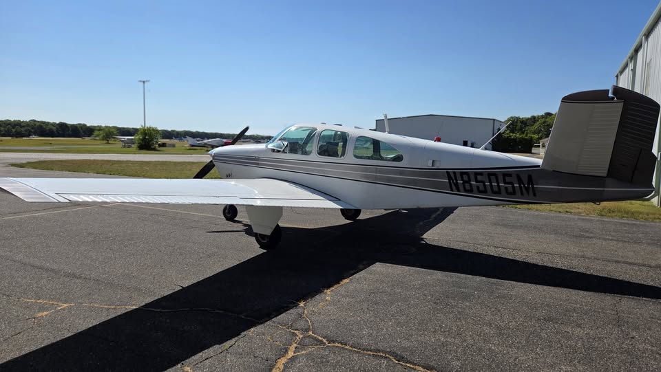 1963 Beechcraft P35 Bonanza - low time, Garmin panel, photo 2