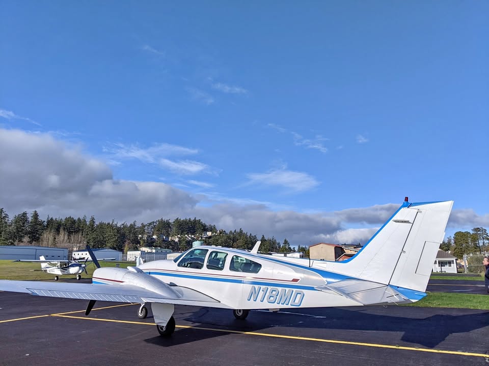 1968 Beechcraft Beech baron D55 300hp, photo 1