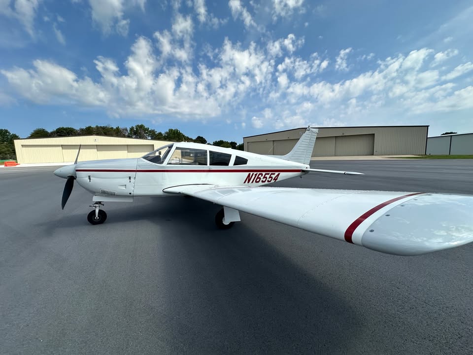 1973 Piper Arrow II, photo 2