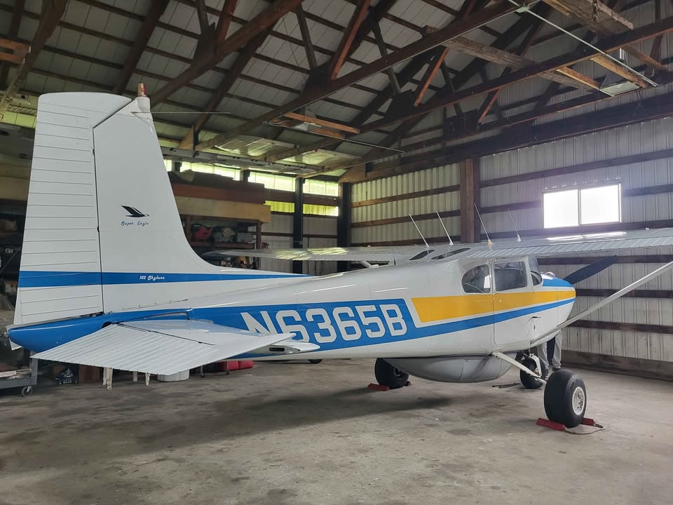1957 Cessna 182a, photo 2
