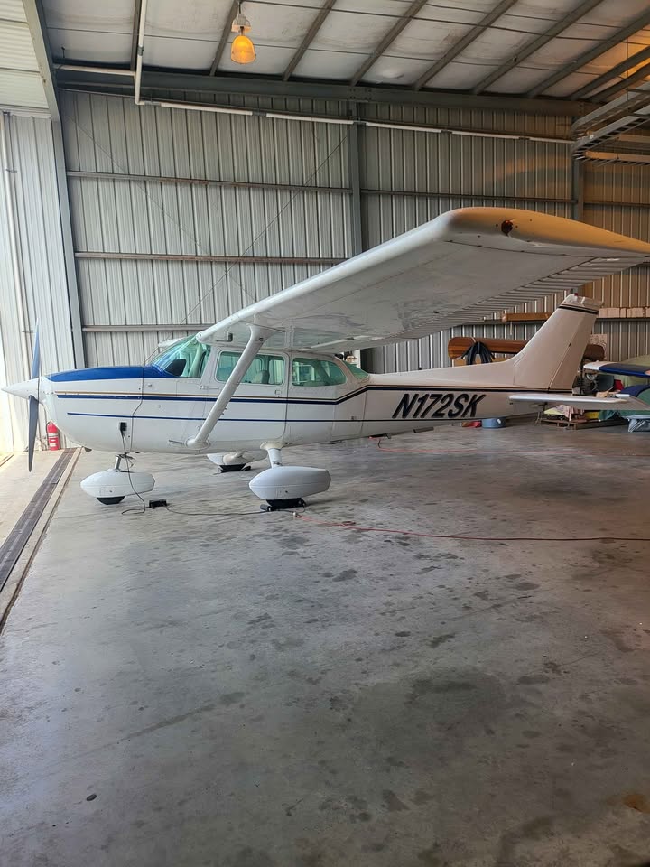 1978 Cessna 172N, photo 2