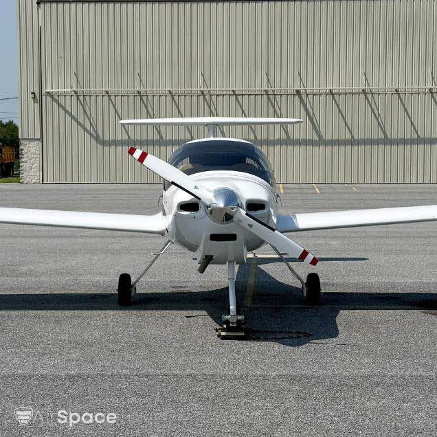 2008 Diamond DA 20-C1, photo 3