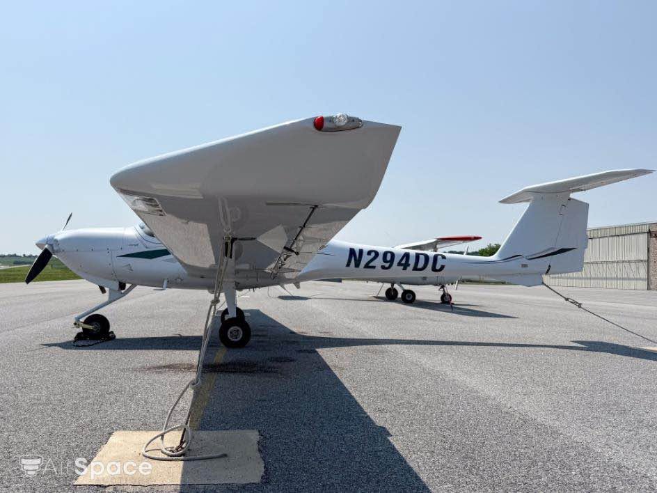 2008 Diamond DA 20-C1, photo 10