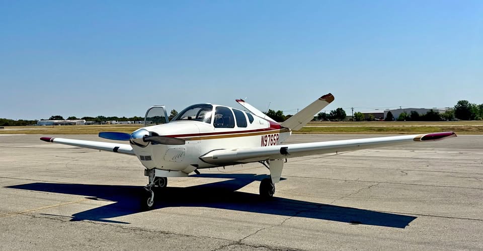 1959 Beechcraft M35 bonanza, photo 1