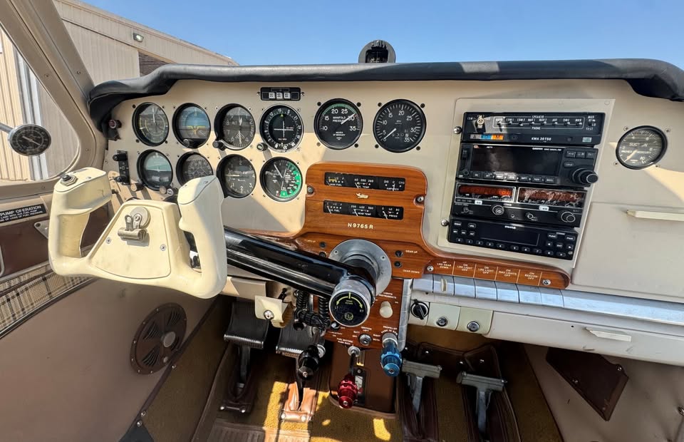 1959 Beechcraft M35 bonanza, photo 2