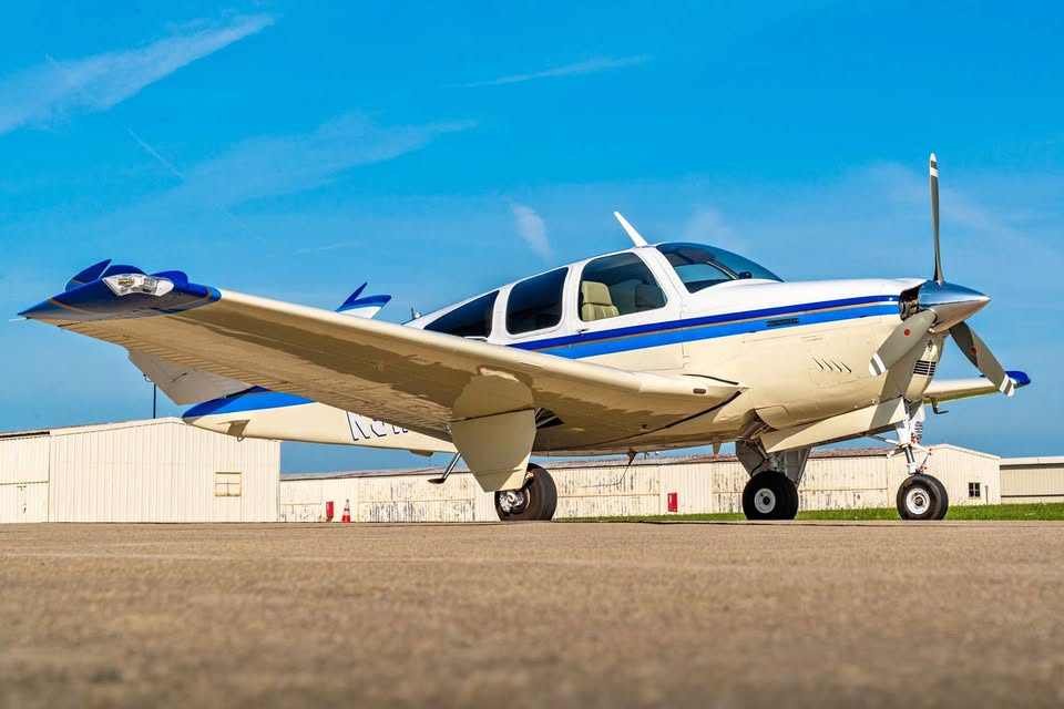 1970 Beechcraft V35B bonanza, photo 1