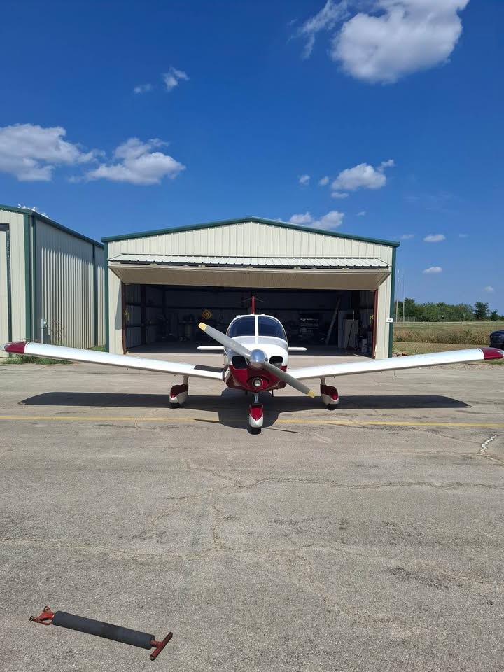 1963 Piper PA-28-180, photo 2