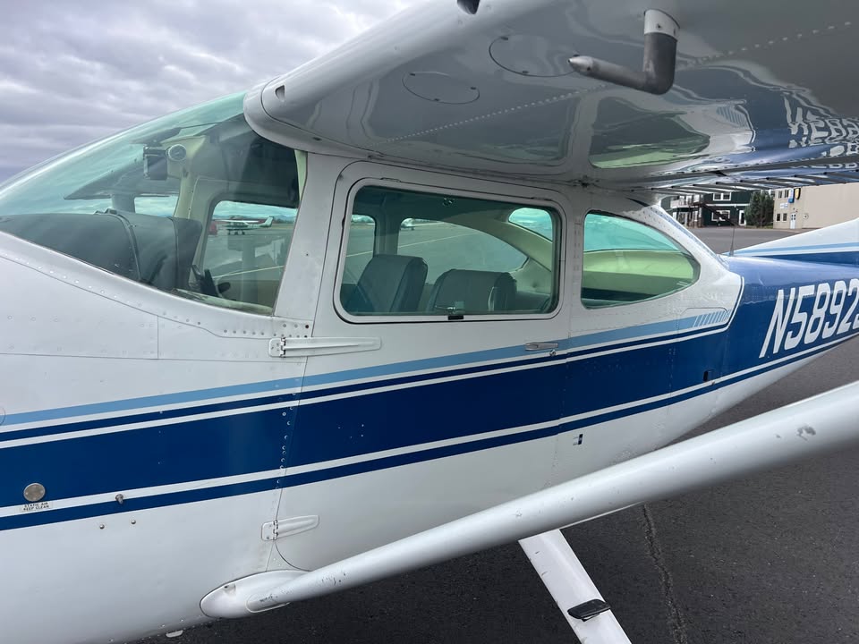 1973 Cessna 182P, photo 8