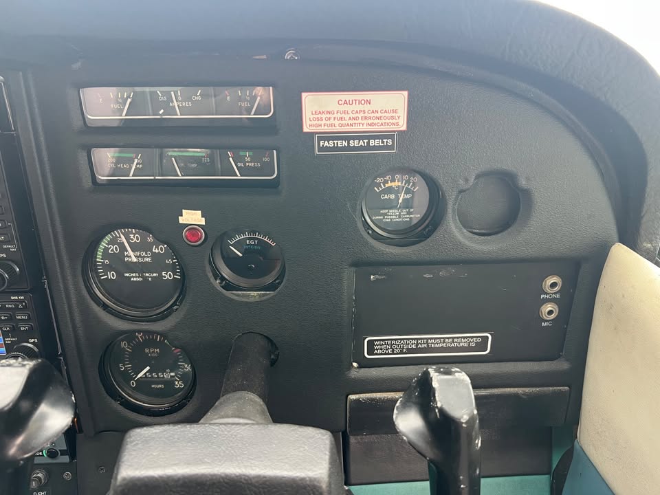 1973 Cessna 182P, photo 14