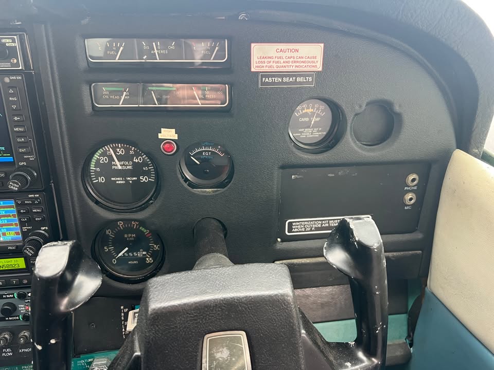 1973 Cessna 182P, photo 18
