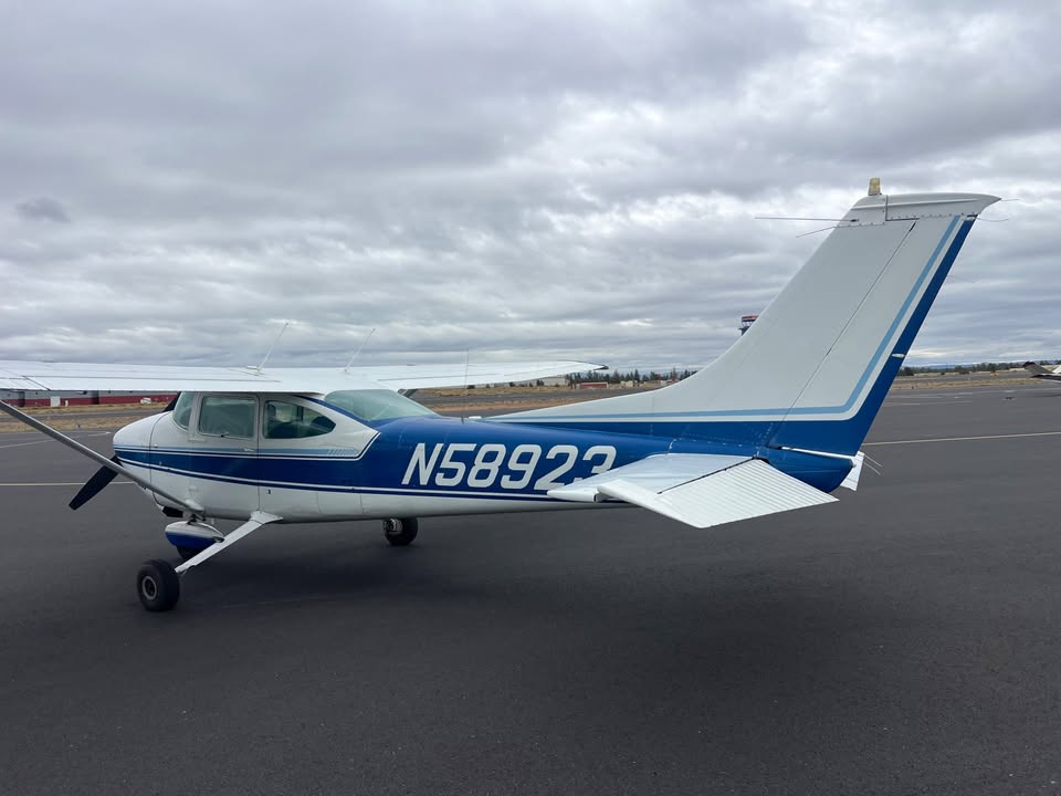 1973 Cessna 182P, photo 4