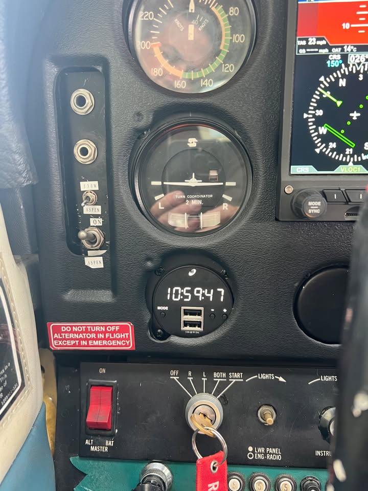 1973 Cessna 182P, photo 17