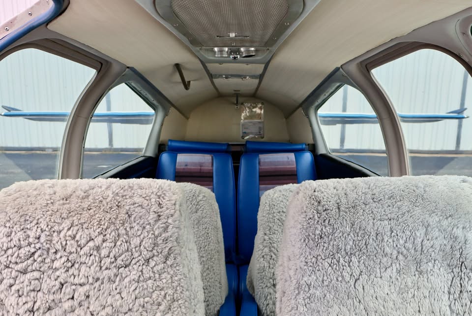 1969 Beechcraft D55 Baron, photo 12