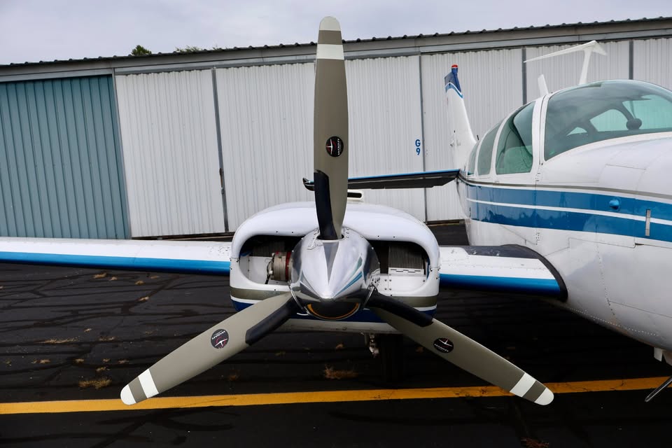 1969 Beechcraft D55 Baron, photo 6