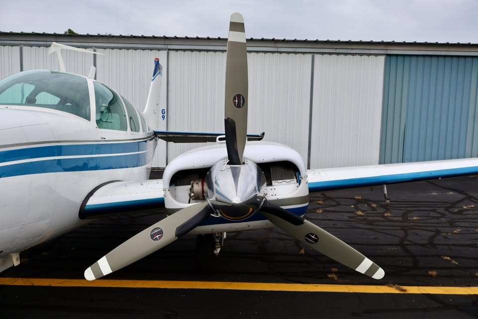 1969 Beechcraft D55 Baron, photo 8