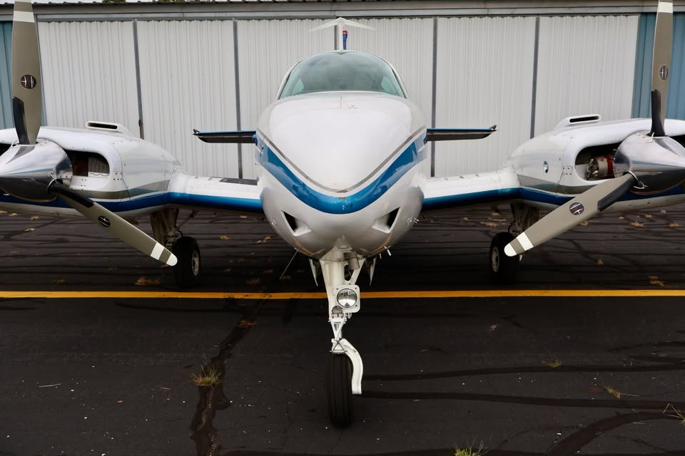 1969 Beechcraft D55 Baron, photo 7