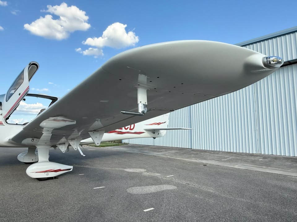 2008 Cirrus SR20-G3, photo 2