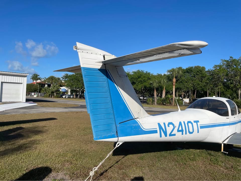 1978 Piper PA-38-112, photo 3