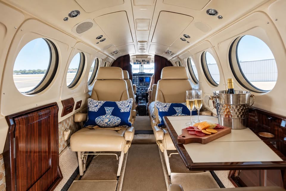 1980 Beechcraft King Air 200, photo 6