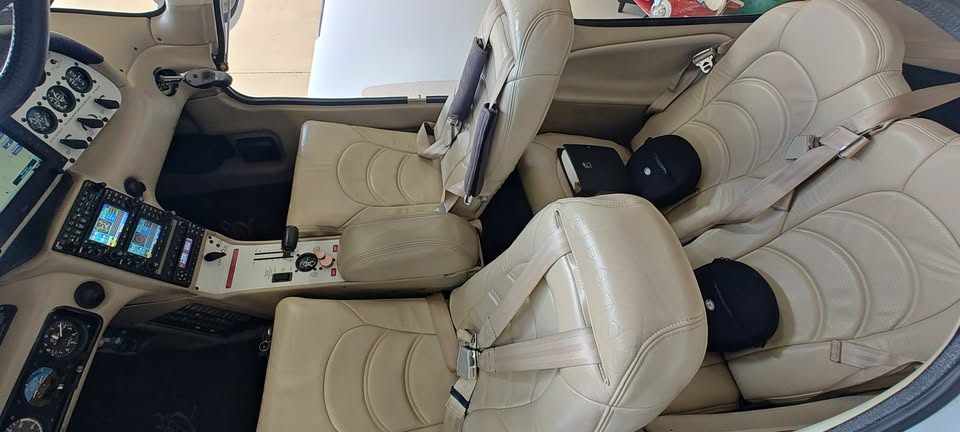 2004 Cirrus SR-22 SR-22 G2, photo 6
