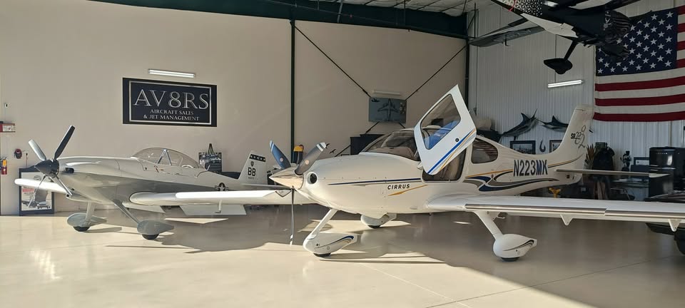2004 Cirrus SR-22 SR-22 G2, photo 13