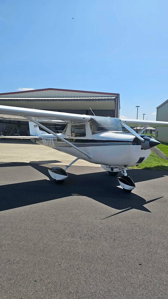 1968 Cessna C-150H, photo 1