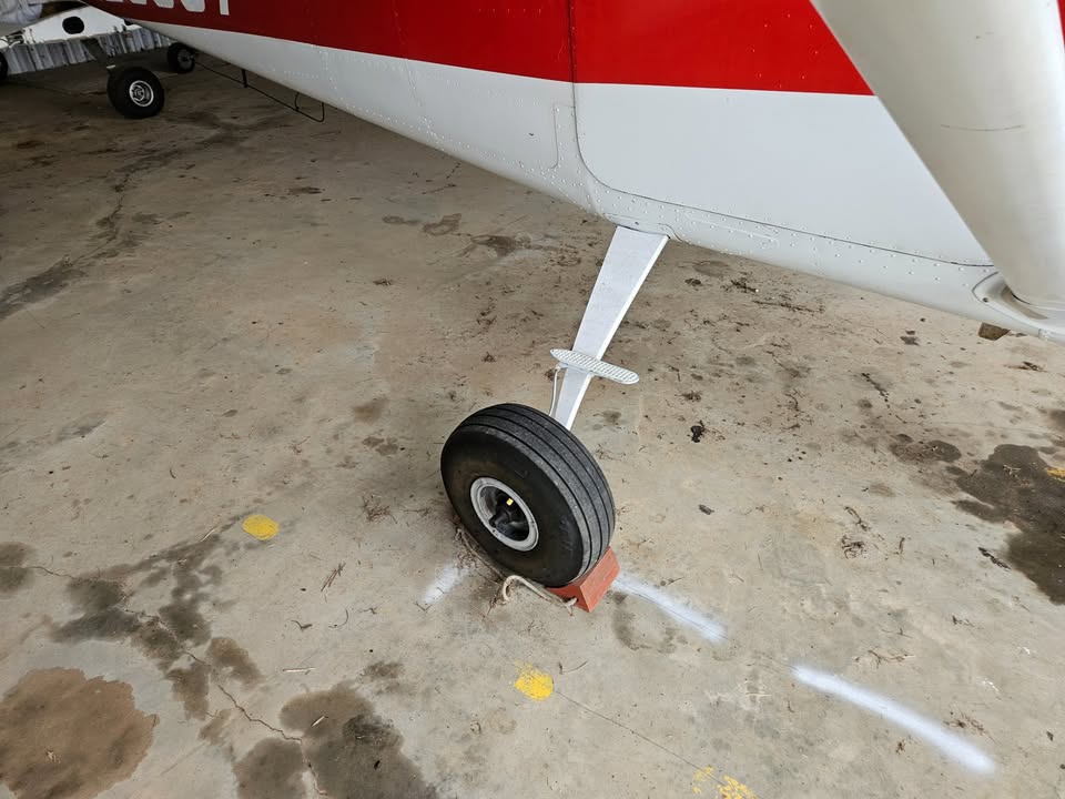 1963 Cessna 172d, photo 8
