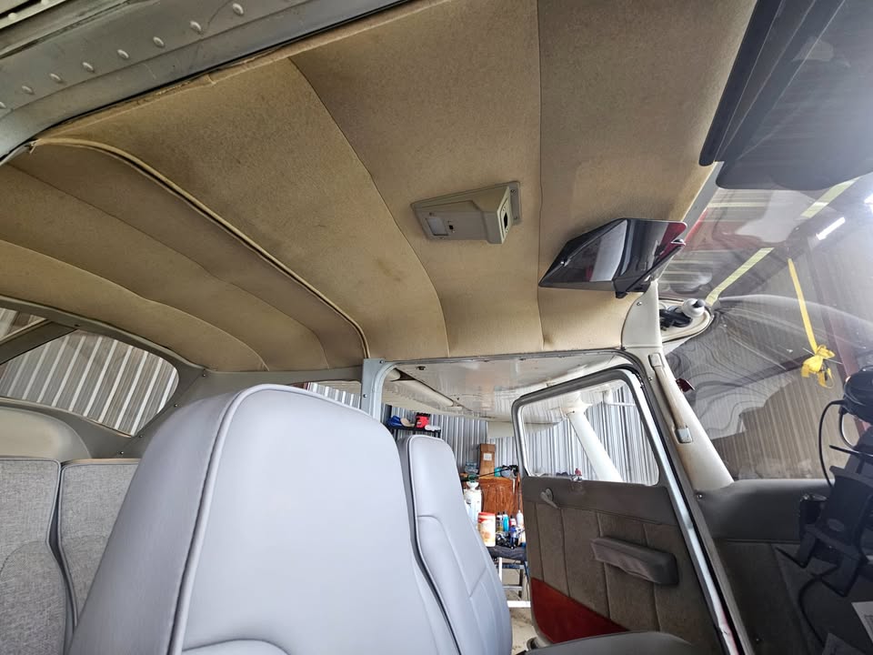1963 Cessna 172d, photo 17