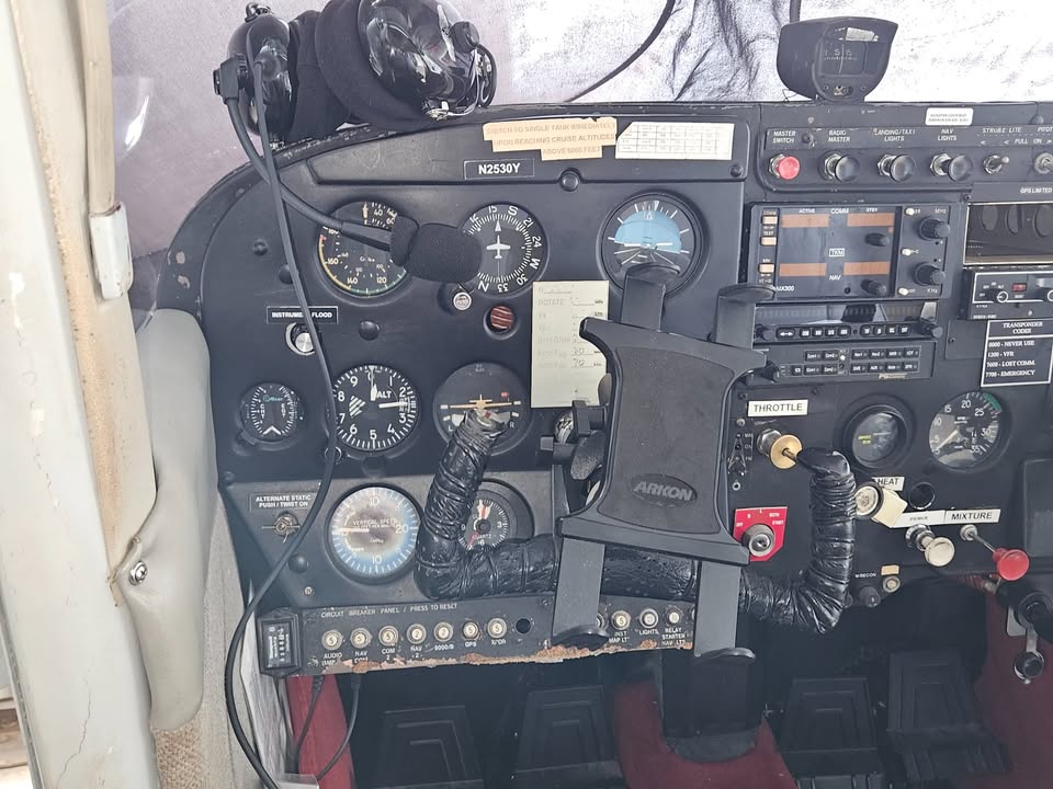 1963 Cessna 172d, photo 20
