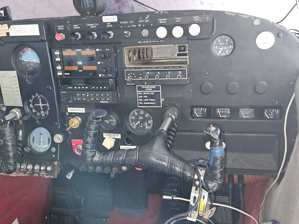 1963 Cessna 172d, photo 19