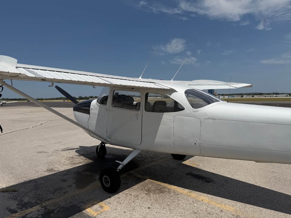 Cessna 172H Skyhawk 1966, photo 10