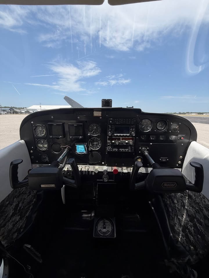 Cessna 172H Skyhawk 1966, photo 7