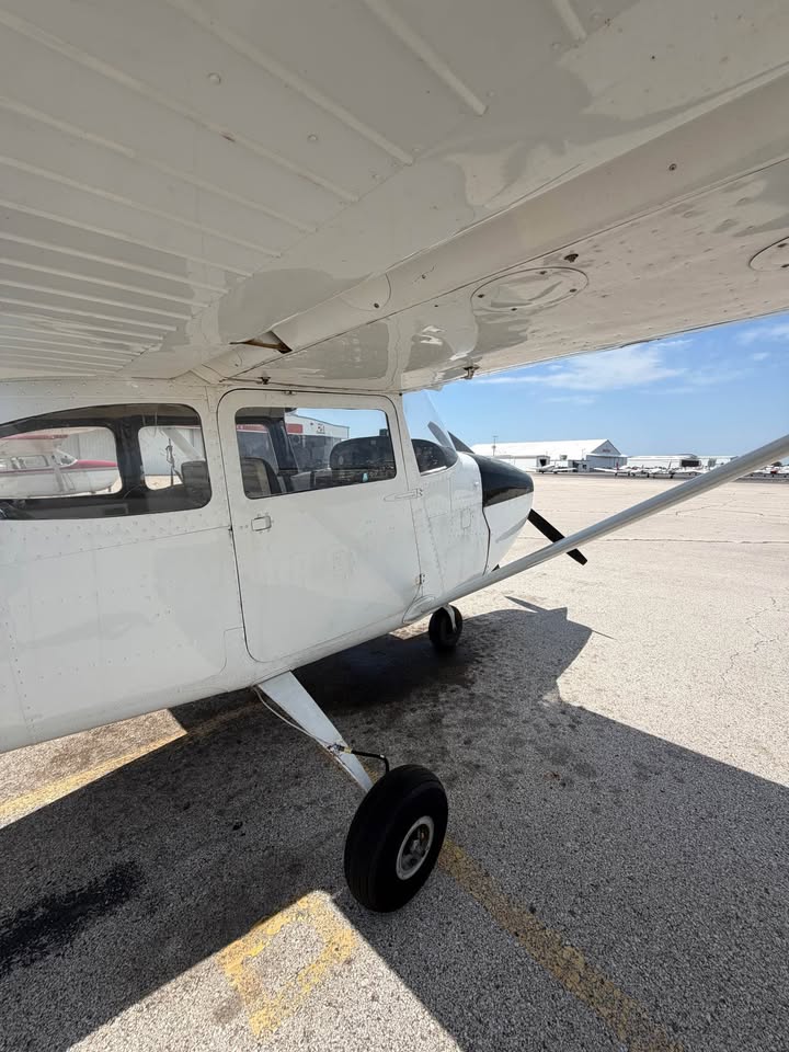 Cessna 172H Skyhawk 1966, photo 4
