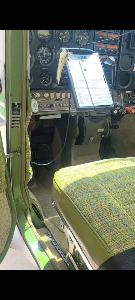 Cessna 206, photo 9