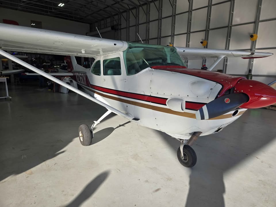 1963 Cessna 172td, photo 2