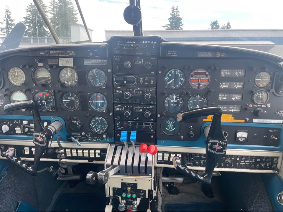 1975 Piper Aztec Aircraft PA23-250T, photo 10
