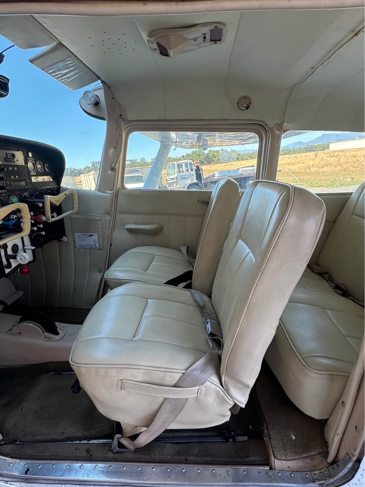 1961 Cessna 210a, photo 6