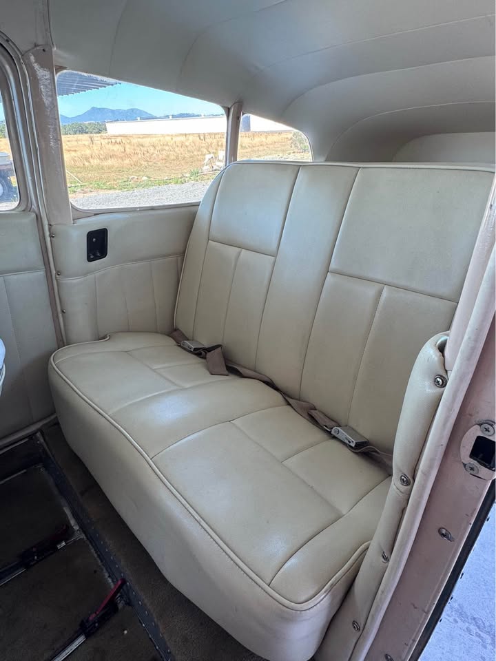 1961 Cessna 210a, photo 7