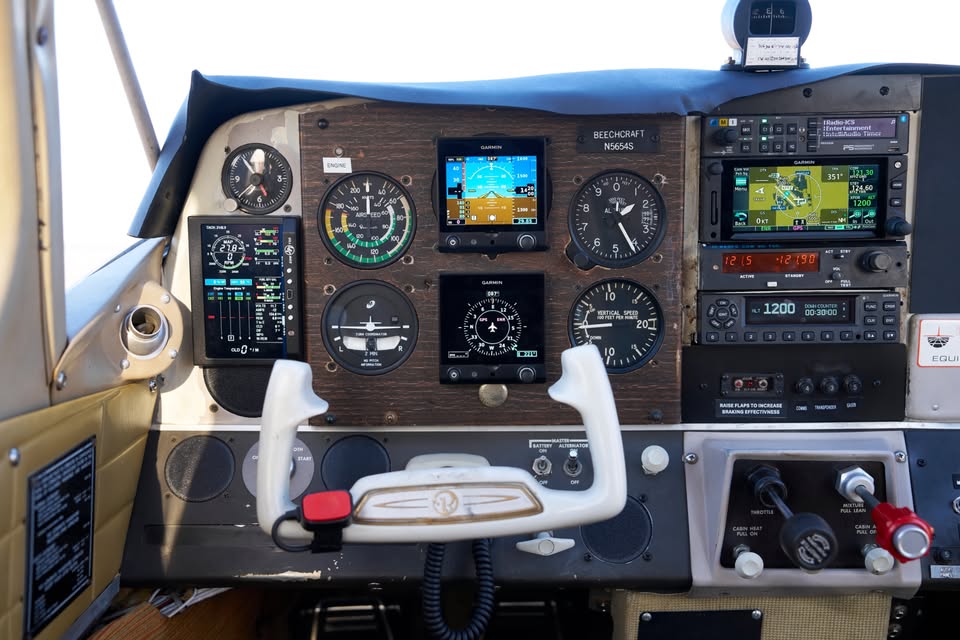 1966 Beechcraft A23-24 musketeer super iii, photo 13