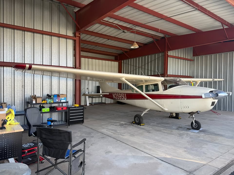 1963 Cessna 182F, photo 9
