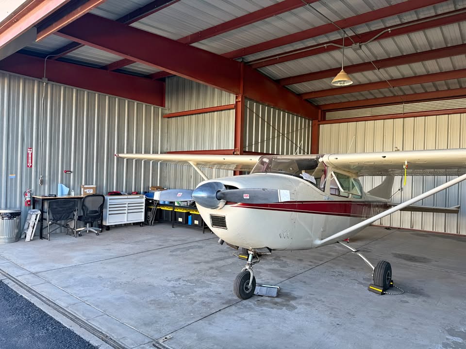 1963 Cessna 182F, photo 1