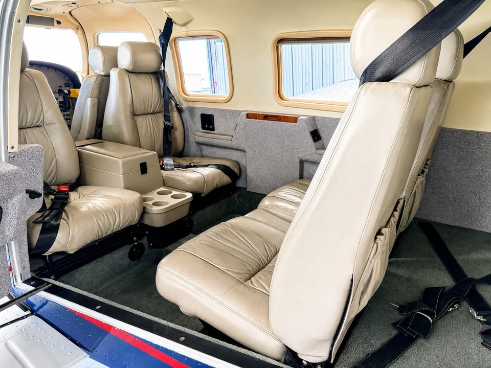 2005 Piper 6xt, photo 9