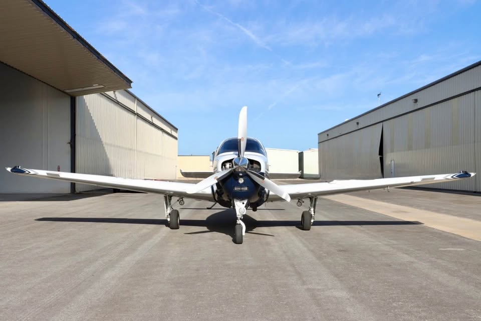 2006 Beechcraft bonanza G36, photo 13