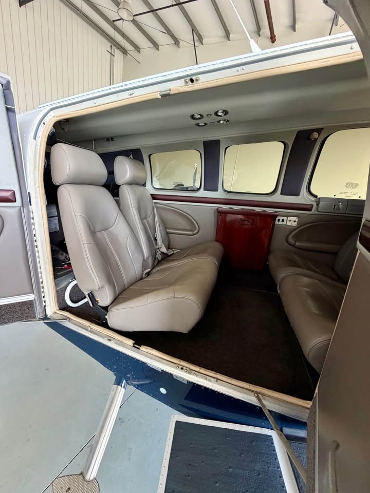 2006 Beechcraft bonanza G36, photo 12
