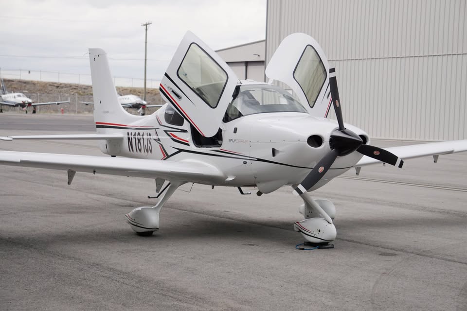 2023 Cirrus SR20 G6, photo 8